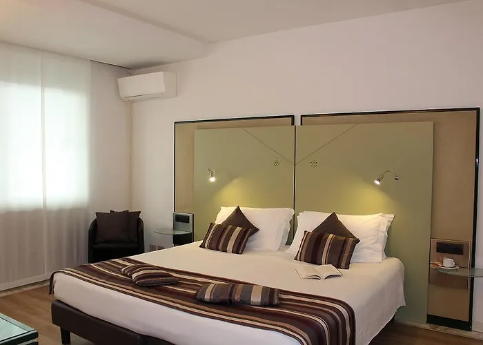 オテル ブオンコンジーヨ 4* トレント