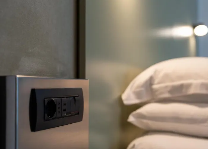 オテル ブオンコンジーヨ 4*