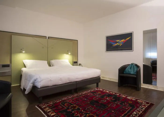 オテル ブオンコンジーヨ 4* トレント